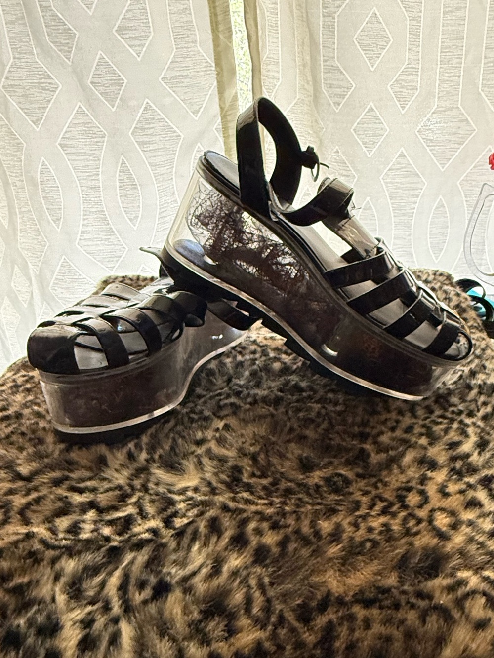 Yru Black Clear Platform Wedge Sandals